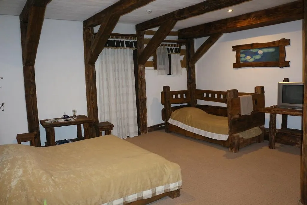 Eco Grill Hotel Restaurant Aquarius Lviv